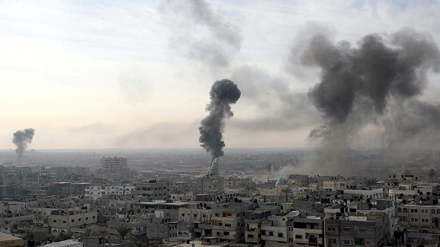 İsrail, Gazze ye bomba yağdırdı